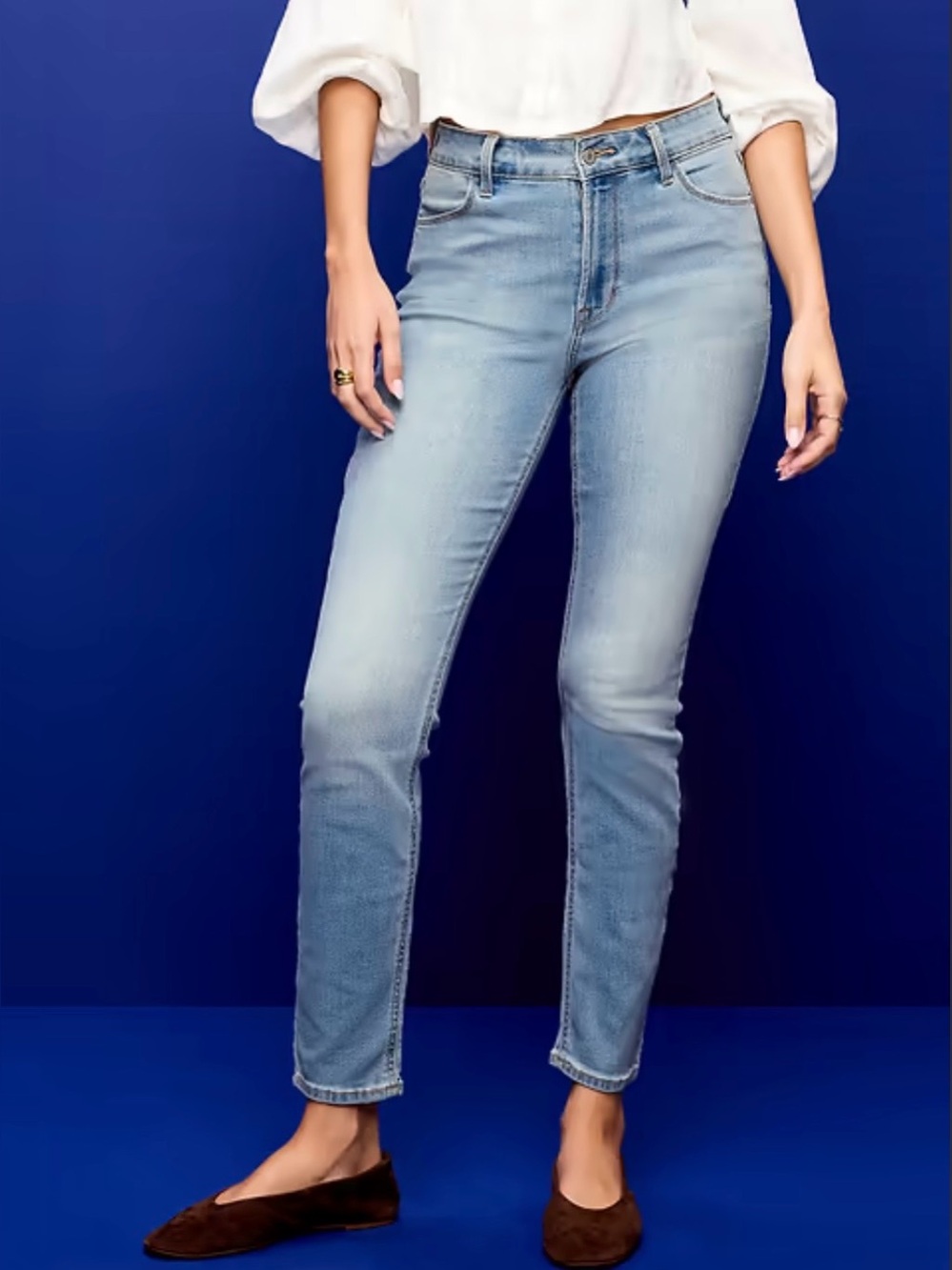 Old Navy High-Waisted Wow Straight Ankle Jeans